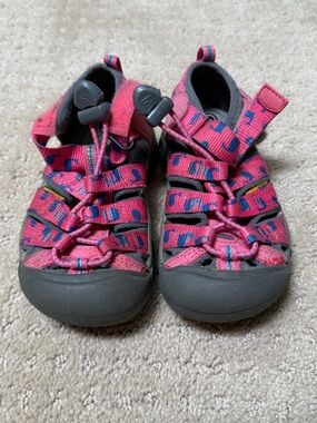 Keen Kids Pink and Blue Closed-Toe Sandals